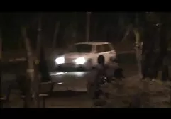 友人のお母さんは忘れられた電話を返すために会った、一人で放置するだけで、彼女は本当に男を望んでいる、とベッドの上で愛を作るために彼を誘惑 動画 女子 えろ
