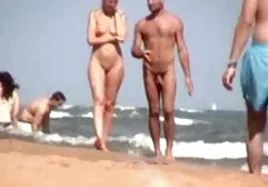 巨乳のラティーナは、浴室の壁から突き出た黒いコックを吸う 女性 用 えろ 動画