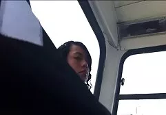 男は雌犬を出して犯さ エロ 動画 女 教師