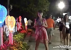教師は学校の机の上で右に犯さ学生slutを使用しています。 長い時間のために彼女の豪華な先生を搾乳する画面は、男が興奮し、彼はエクスタシーが彼女のオフィス、ケンドラの欲望を奪うようにしました エロ アニメ 女 教師